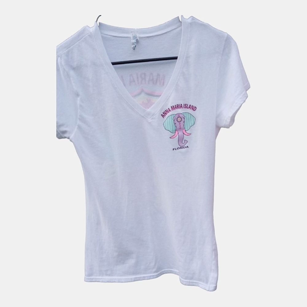 Anna Maria Island Junior Size Medium White T-shirt With Southern Cutie Elephant